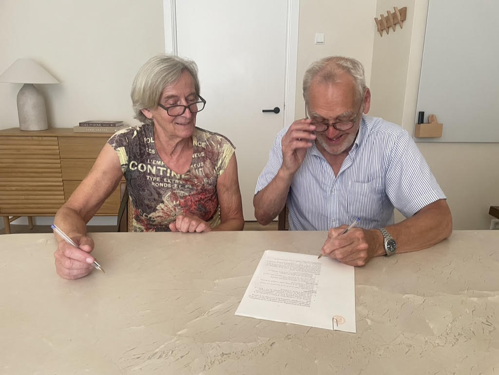 Ondertekening oprichtingsakte